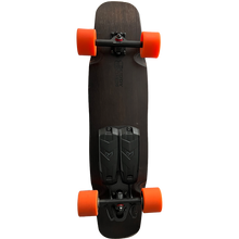 Lade das Bild in den Galerie-Viewer, BuddyBoards "E-Zwänte", E-Board, Designdeck Tineo/Räuchereiche